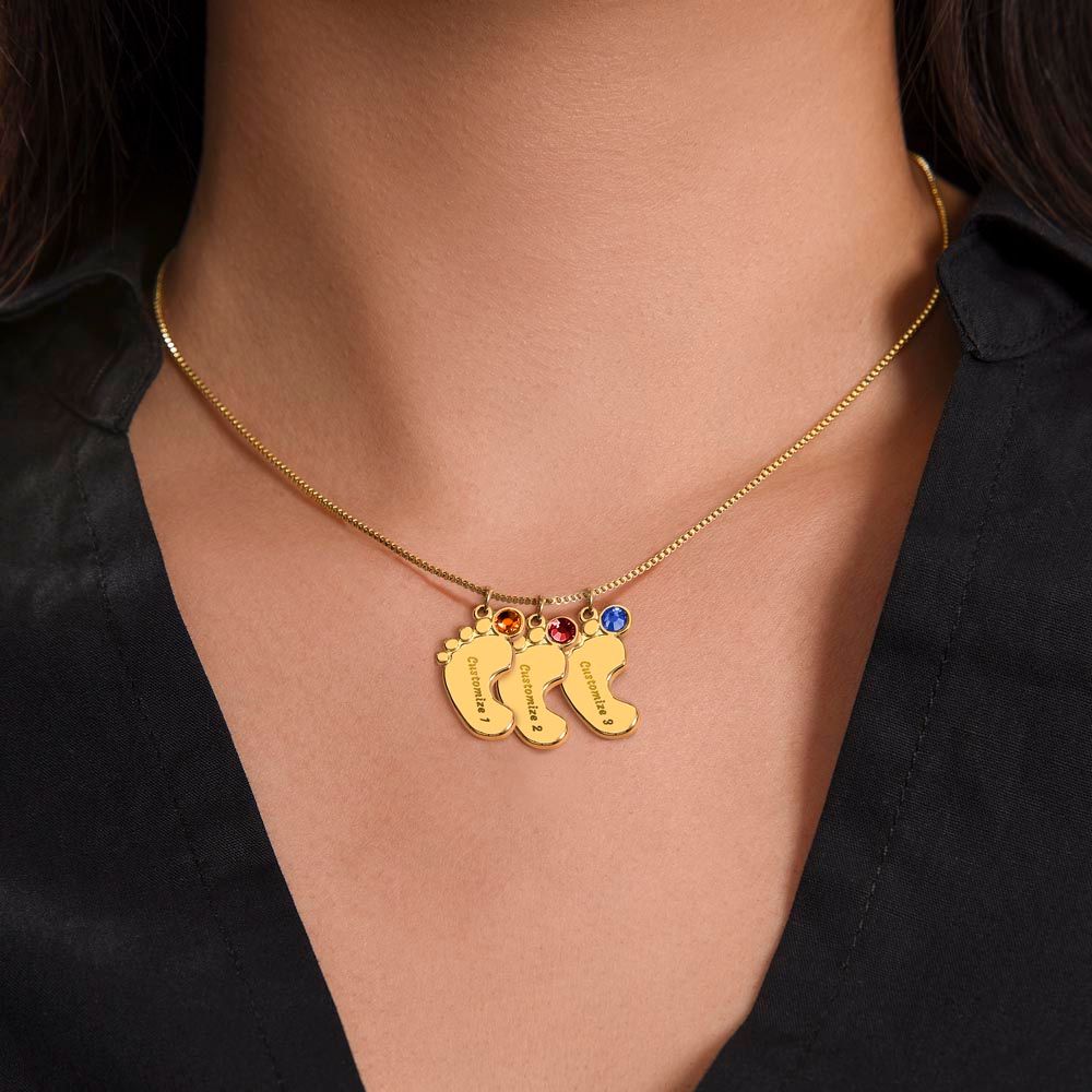 Engraved baby feet, mom necklace. Mother gift, gift for her, love mom, special gift for mom