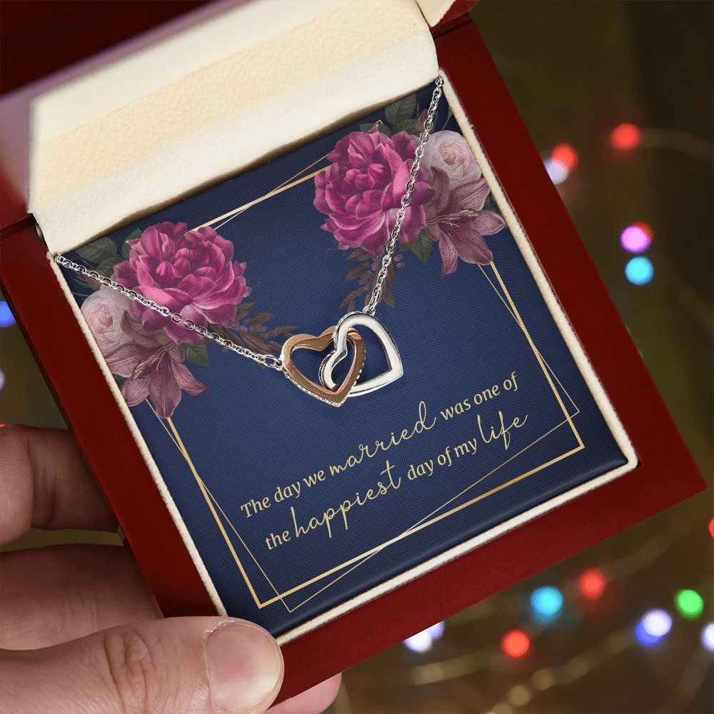 The day we married Interlock love Necklace, wife present, Personalized gifts